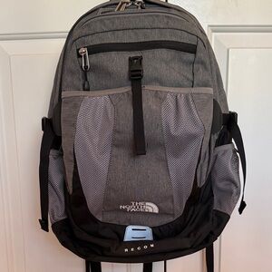 The North Face Recon Black and Gray Men's Backpack